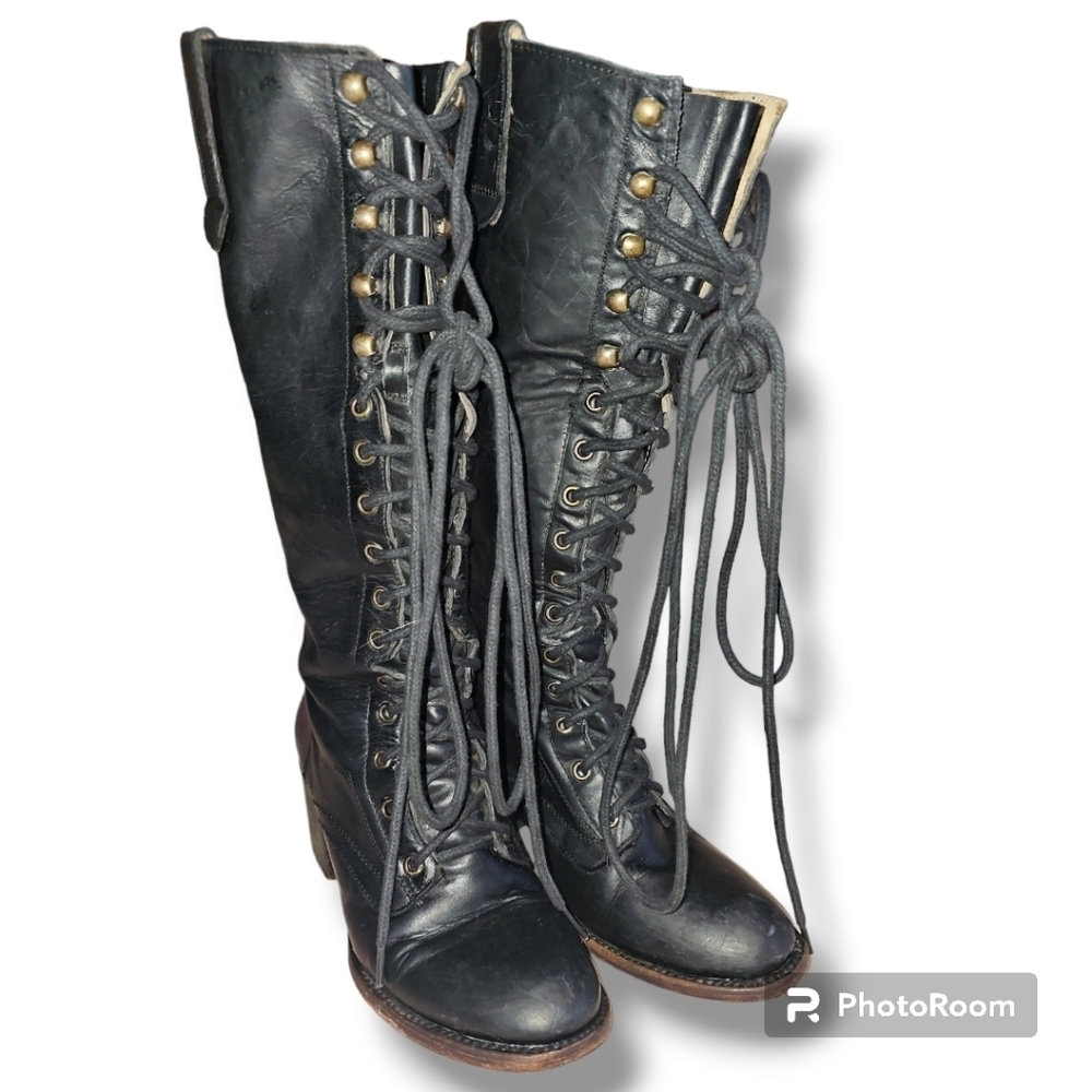Sz 8 Freebird by steven Grany lace-up boot black